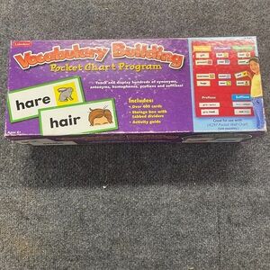 Lakeshore Vocabulary Building Pocket Chart Program